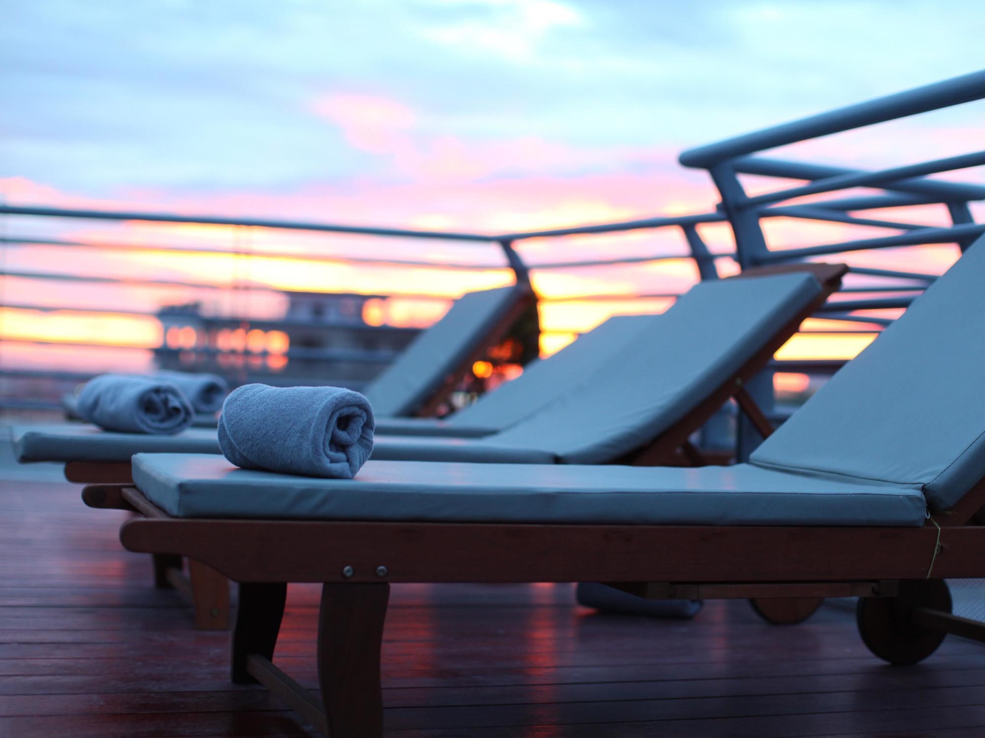 Colina Sky Hotel 金边 外观 照片