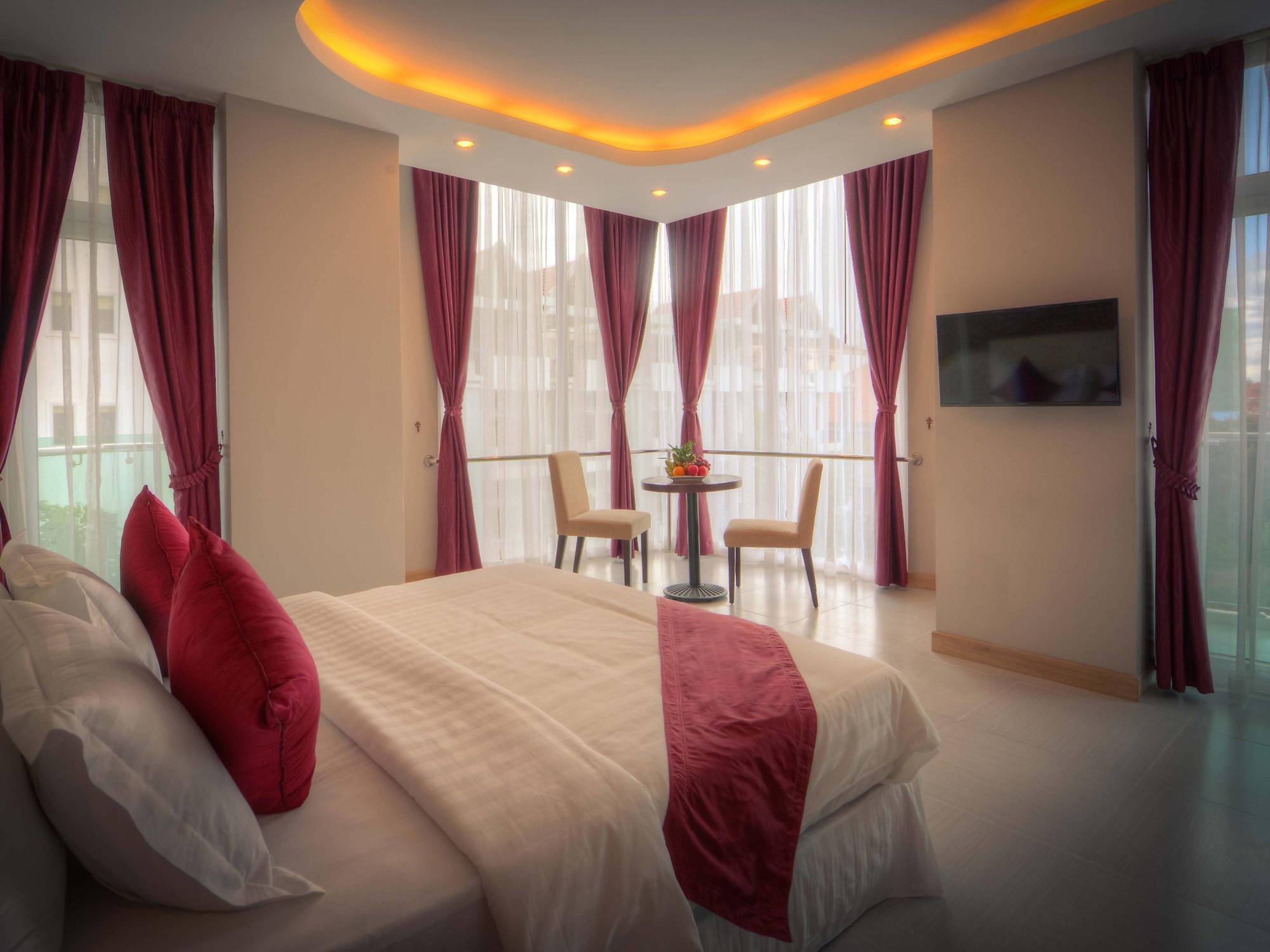 Colina Sky Hotel 金边 外观 照片