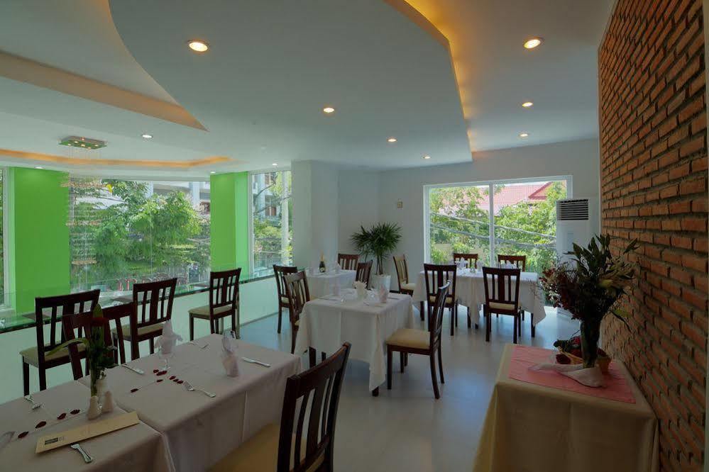 Colina Sky Hotel 金边 外观 照片
