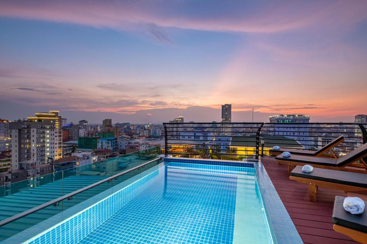 Colina Sky Hotel 金边 外观 照片