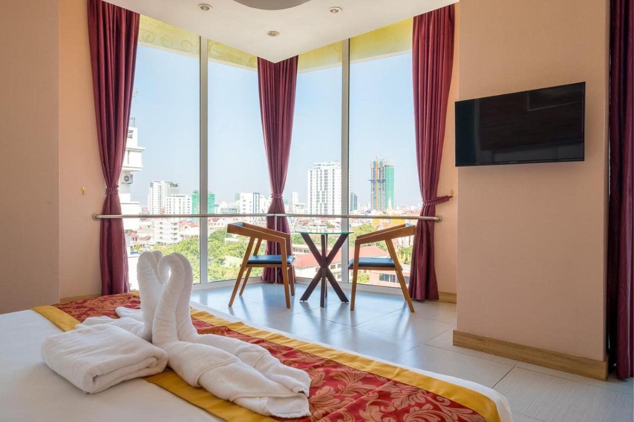 Colina Sky Hotel 金边 外观 照片