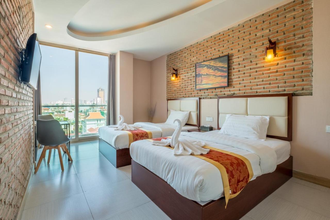 Colina Sky Hotel 金边 外观 照片