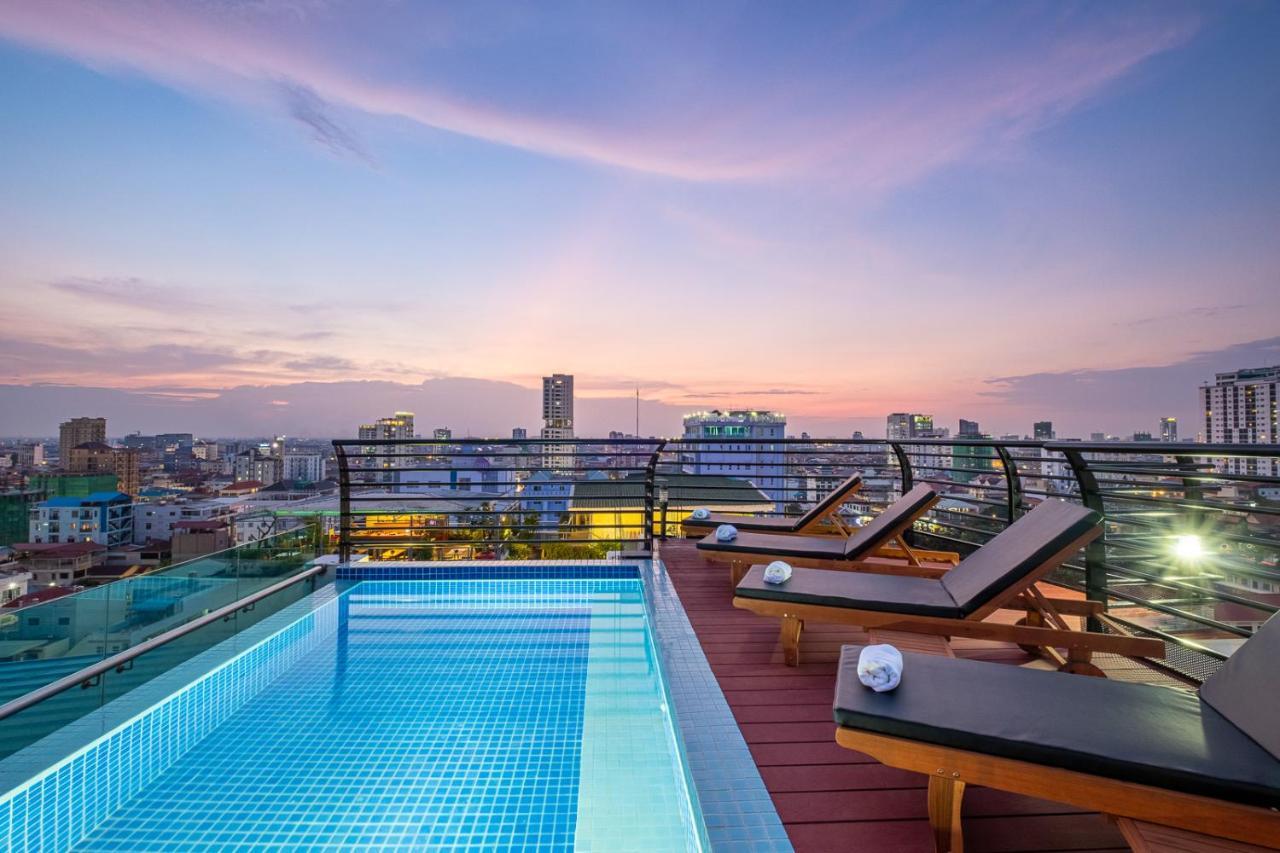 Colina Sky Hotel 金边 外观 照片