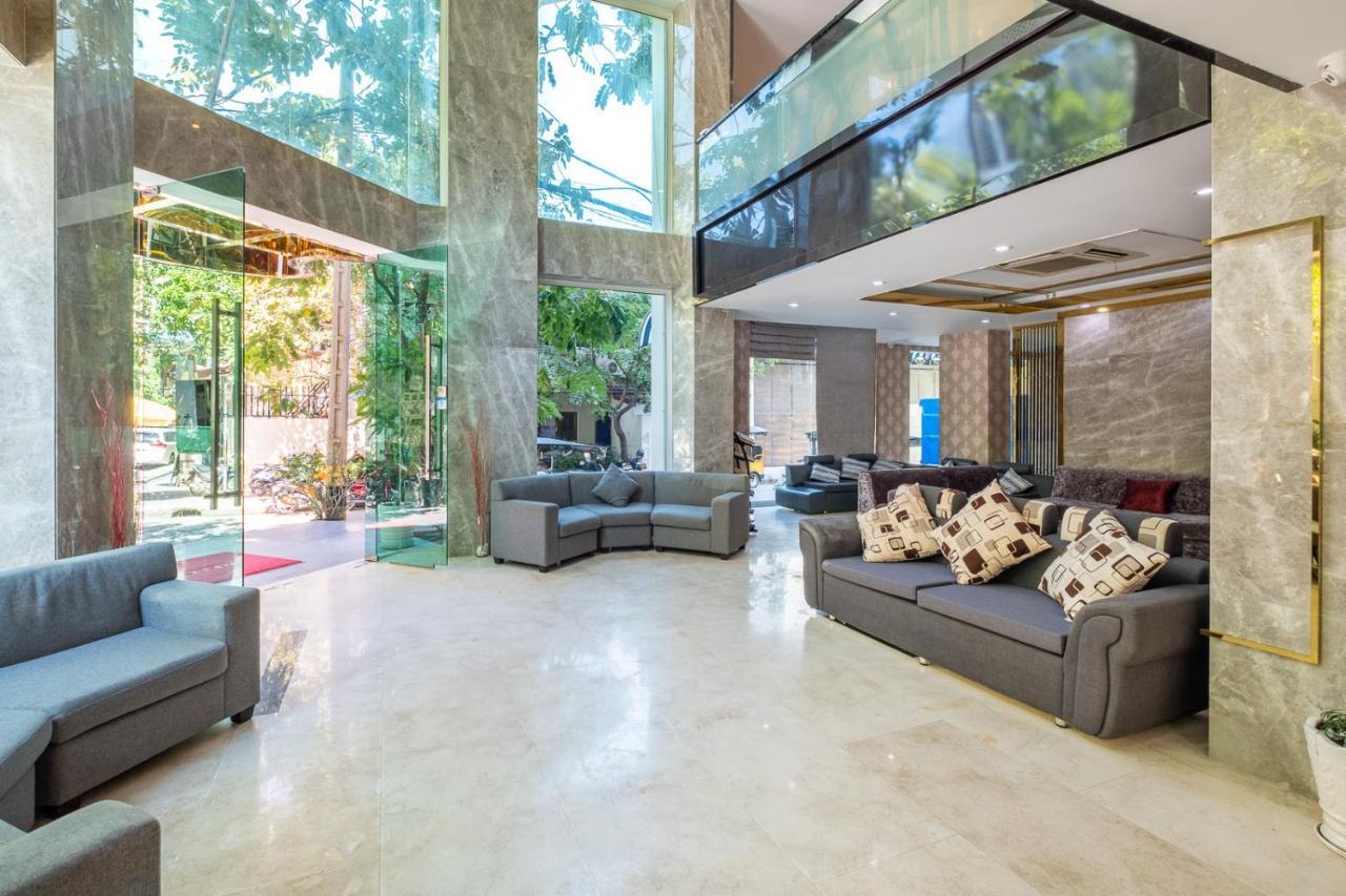 Colina Sky Hotel 金边 外观 照片